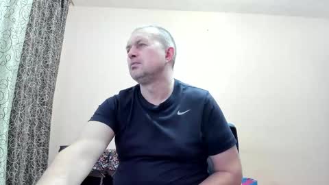 vano_822 online show from November 28, 7:16 pm