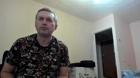 vano_822 online show from October 18, 9:42 pm