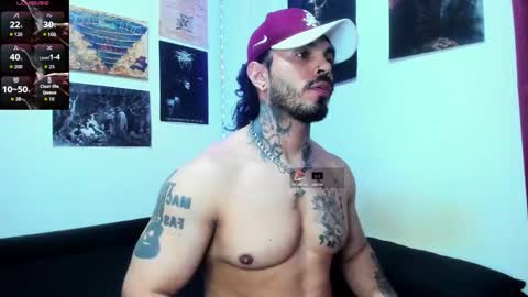 vanvelckan_ online show from February 16, 1:47 am