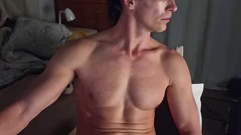 various_reasons22 online show from April 14, 9:25 pm