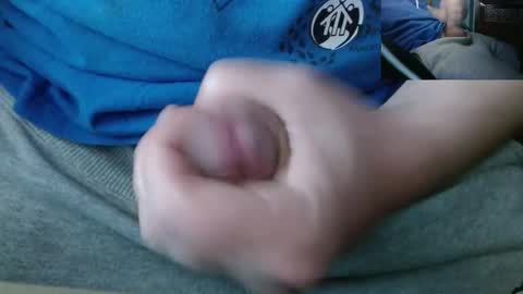 vegeta_ssj online show from March 6, 1:46 am