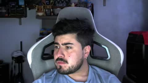 Charles online show from February 25, 2:23 am