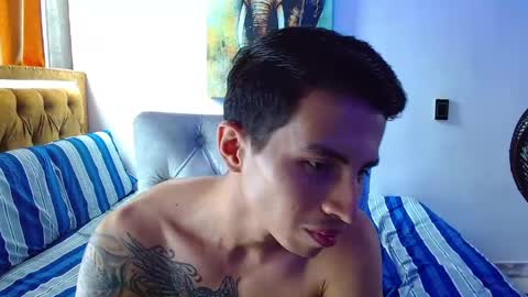 velk_hot1 online show from March 31, 3:14 pm