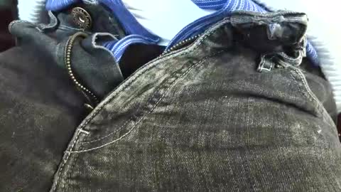 Erik online show from March 17, 7:44 am