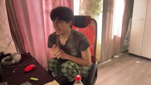 vialeras online show from March 16, 5:44 am