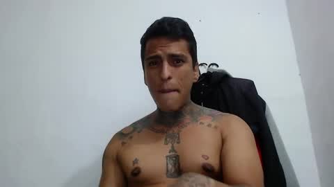 Victor cardenas online show from January 11, 12:04 am