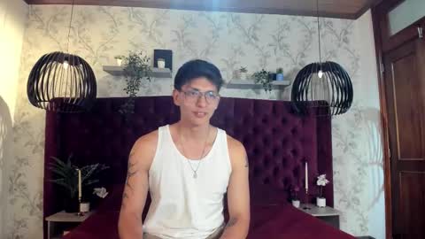 Victor Oliveira online show from March 26, 8:57 pm