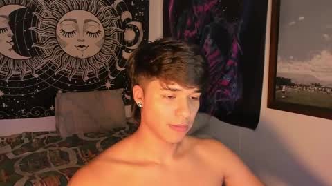 Victorino Jhonson online show from December 11, 1:07 am