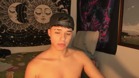 Victorino Jhonson online show from December 29, 8:15 pm