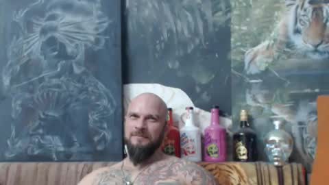 viking online show from November 9, 8:02 pm