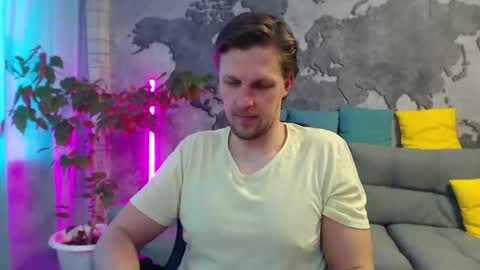 vikingchrisss online show from March 30, 10:38 am