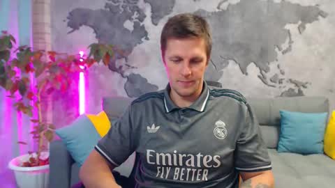 vikingchrisss online show from December 1, 12:19 pm