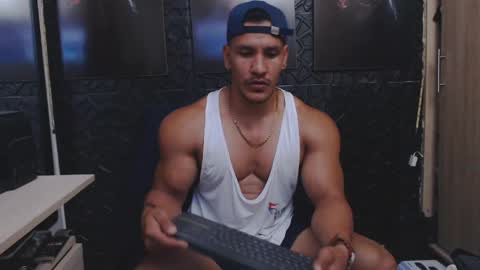 Viktor Herrera online show from May 24, 11:55 pm