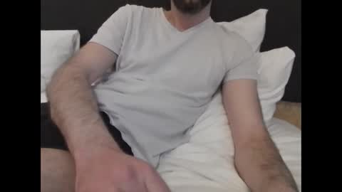 Snapshot of vince_du_80 chatting on February 28, 10:39 pm Vince online show from February 28, 10:39 pm