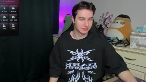 Vincent Strong online show from January 12, 9:13 am