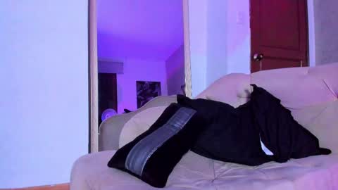 Vincent online show from October 20, 5:11 am