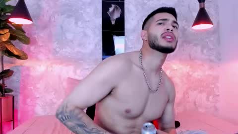 Vincent online show from September 29, 4:33 am