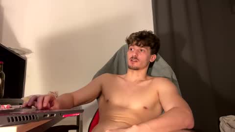 vincentprice69 online show from March 1, 4:45 am