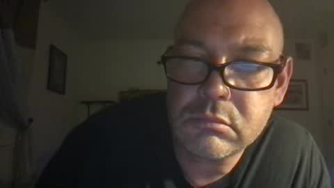 vinnumber8 online show from October 28, 2:19 pm