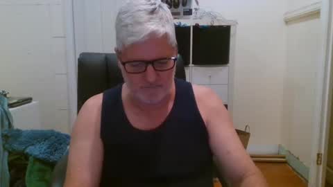 Snapshot of viper654321 chatting on February 26, 7:42 am viper654321 online show from February 26, 7:42 am