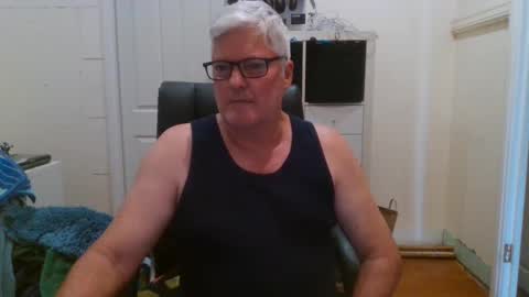 Snapshot of viper654321 chatting on March 1, 1:11 am viper654321 online show from March 1, 1:11 am