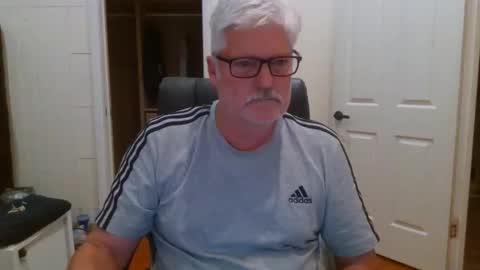 Snapshot of viper654321 chatting on September 30, 8:08 am viper654321 online show from September 30, 8:08 am