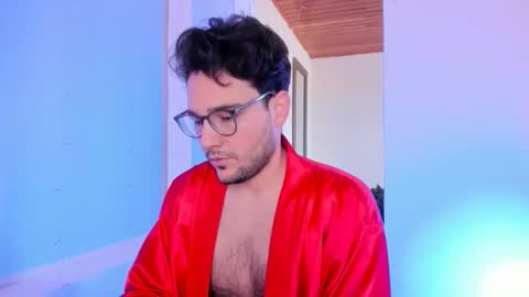 Vito Ferrer online show from January 10, 12:09 pm