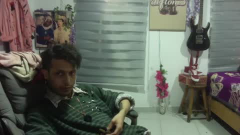 vl21cm online show from September 25, 9:19 am