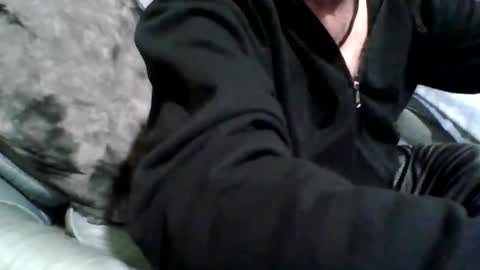 w3llbit online show from April 19, 2:49 pm