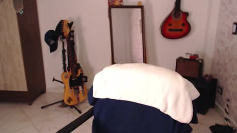 John online show from October 5, 12:47 am