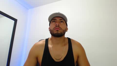 Snapshot of walter_brownn01 chatting on January 20, 4:01 pm WALTER BROWN  online show from January 20, 4:01 pm