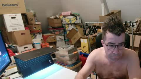 wammes online show from February 12, 1:09 am