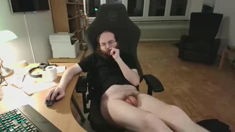 wantsahug online show from February 18, 1:37 am