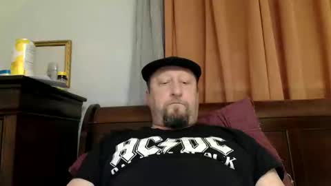 Snapshot of wantstoperform chatting on January 11, 1:59 am wantstoperform online show from January 11, 1:59 am