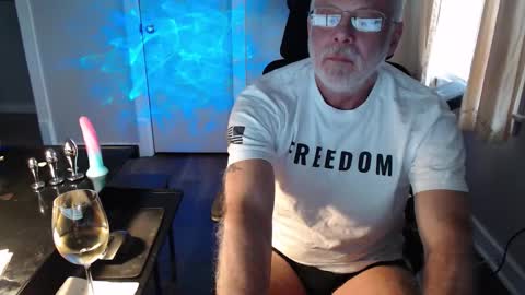 wasted_daze_ online show from February 14, 9:43 pm