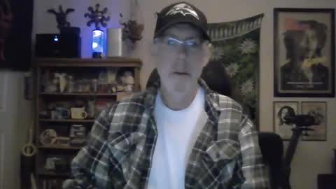 Snapshot of waterfire420 chatting on September 16, 2:01 am waterfire420 online show from September 16, 2:01 am