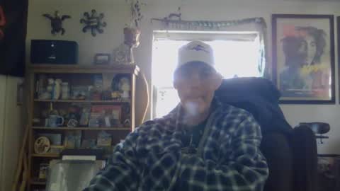 Snapshot of waterfire420 chatting on January 13, 9:09 pm waterfire420 online show from January 13, 9:09 pm