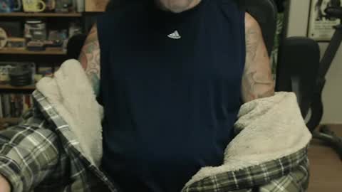 Snapshot of waterfire420 chatting on September 21, 2:33 am waterfire420 online show from September 21, 2:33 am