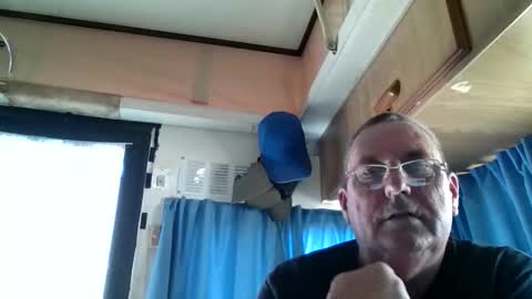 Snapshot of wazahardon2 chatting on October 22, 2:26 am wazahardon2 online show from October 22, 2:26 am