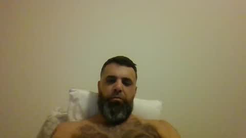Snapshot of weezy210 chatting on October 25, 2:24 am Weezy online show from October 25, 2:24 am