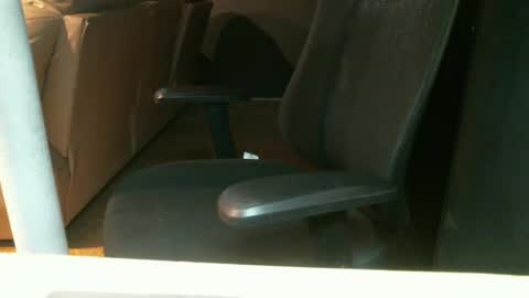 Snapshot of wellandwelland chatting on September 8, 3:11 pm wellandwelland online show from September 8, 3:11 pm