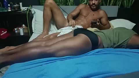 wellcrz online show from October 18, 2:38 am