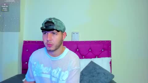 matthewlatinc online show from February 9, 8:24 pm