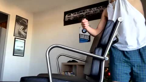 Topjitt online show from December 4, 8:29 pm