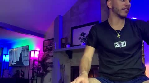 Topjitt online show from November 14, 12:25 am