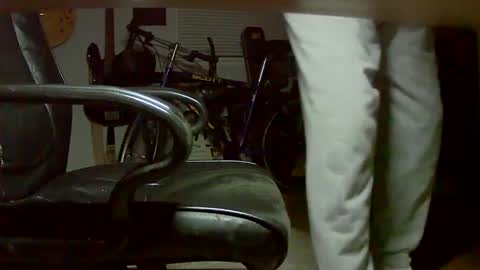 westvalleyguy54 online show from December 7, 2:53 am