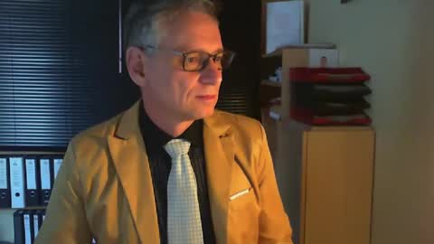 Franz online show from February 19, 2:44 pm