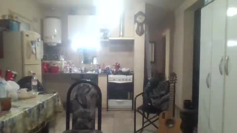 wg_colbert_noir online show from February 19, 4:33 pm