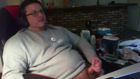 whateverdude555 online show from January 5, 10:57 pm