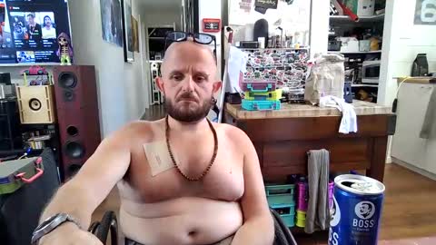 Snapshot of wheelzie chatting on February 1, 3:08 am wheelzie online show from February 1, 3:08 am